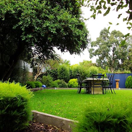 Otway Gate Motel Colac Bagian luar foto