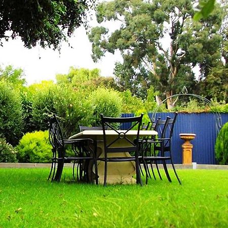 Otway Gate Motel Colac Bagian luar foto