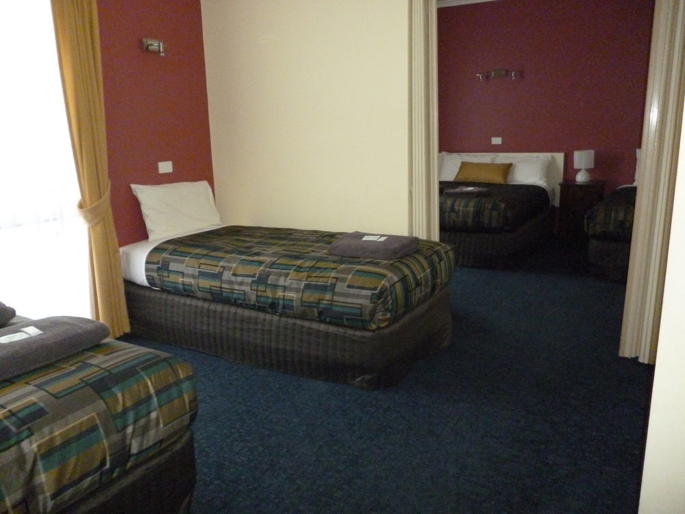 Otway Gate Motel Colac Bagian luar foto