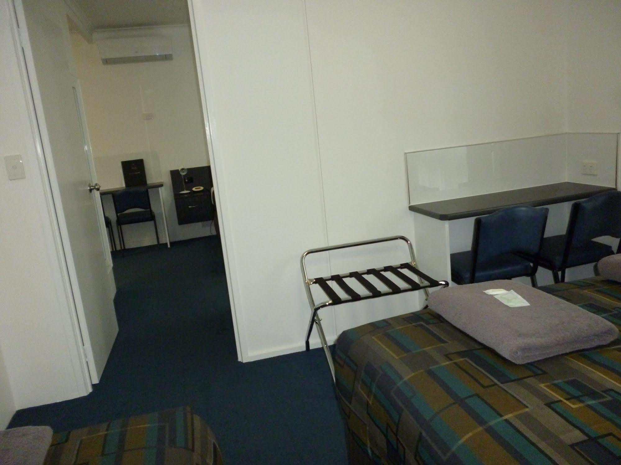 Otway Gate Motel Colac Bagian luar foto